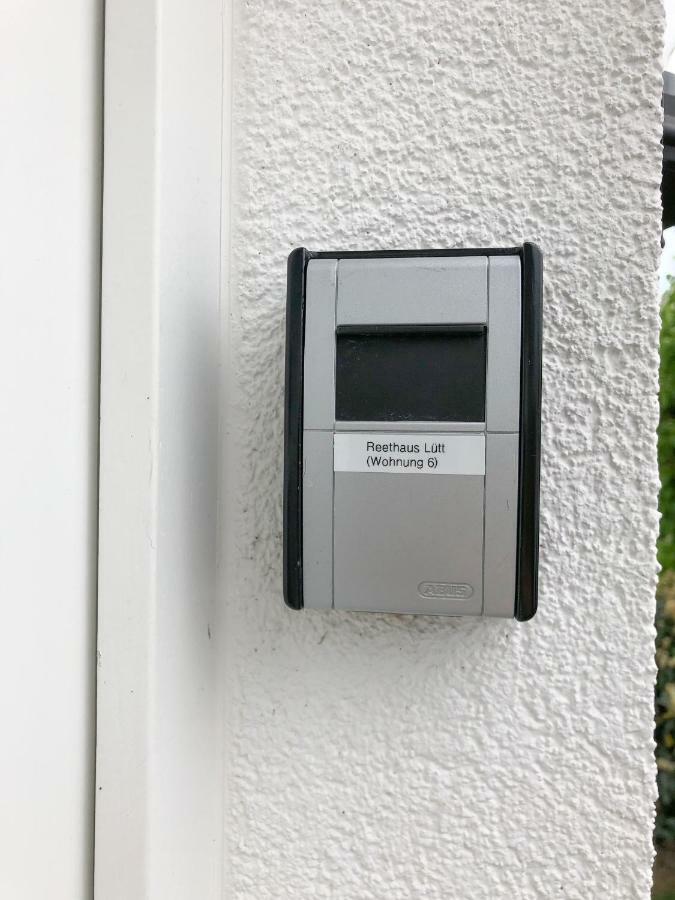 Reetferienhaus - Schaprode Hafen エクステリア 写真